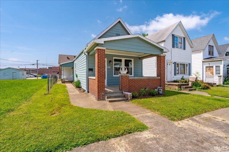 Listing Image 2