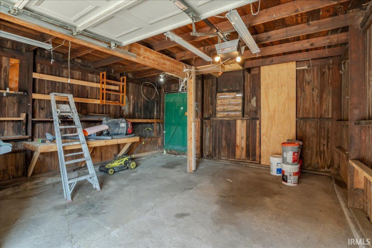 Listing Image 27