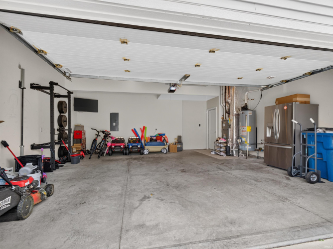 Listing Image 47