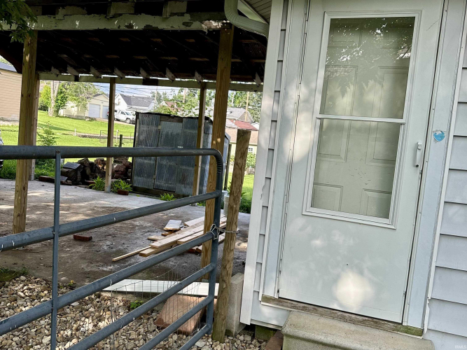 Listing Image 11