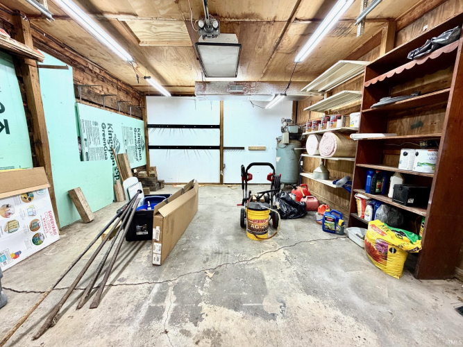 Listing Image 43