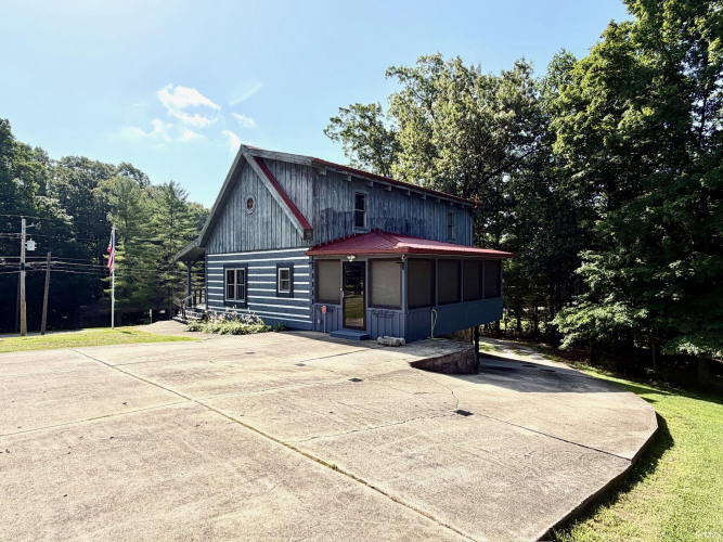 Listing Image 9