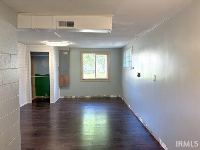 Listing Image 29