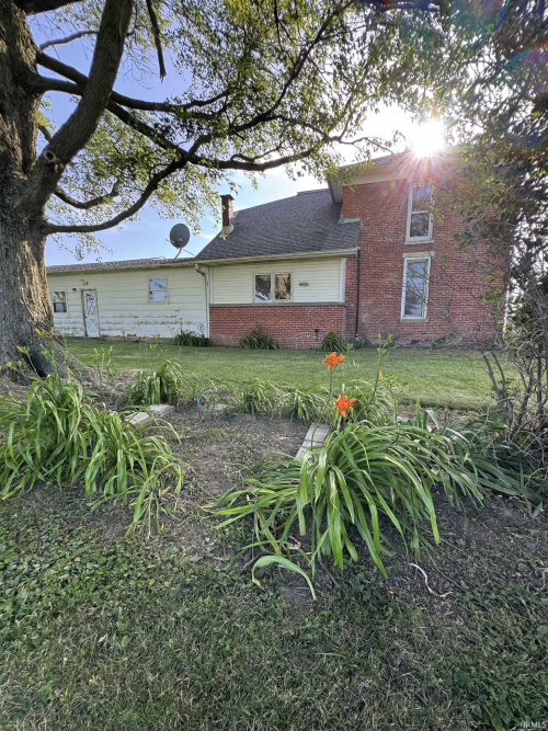 Listing Image 18