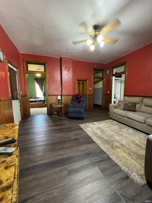 Listing Image 20