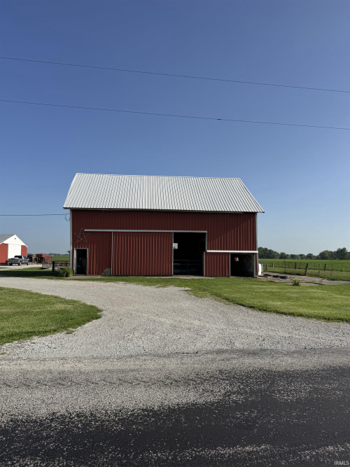 Listing Image 6