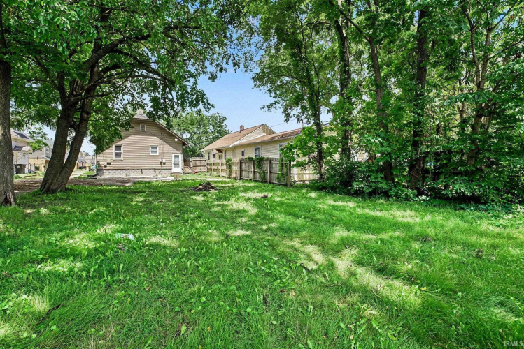 Listing Image 16