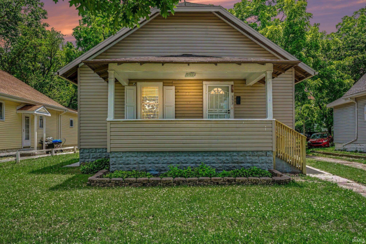 Listing Image 17