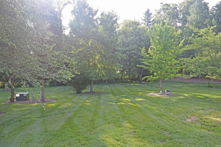 Listing Image 38