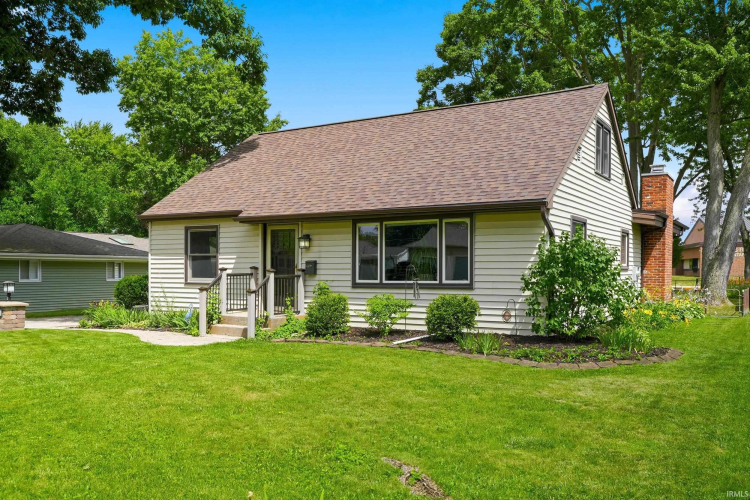 Listing Image 3