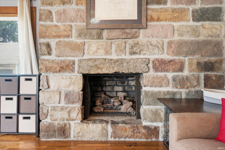 Listing Image 22