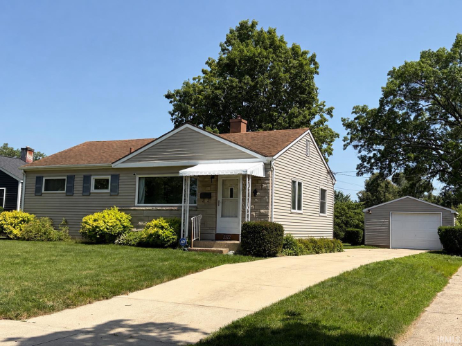 Listing Image 2