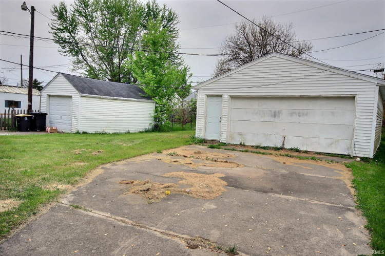 Listing Image 13
