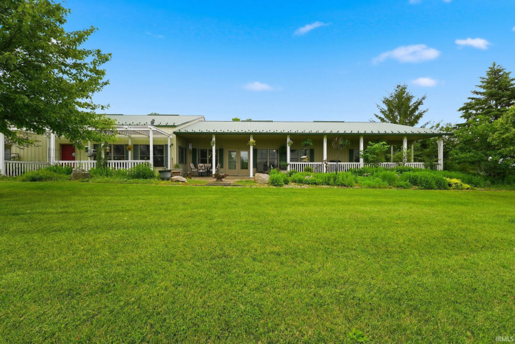 Listing Image 6