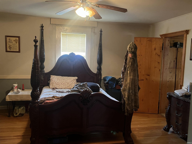 Listing Image 17