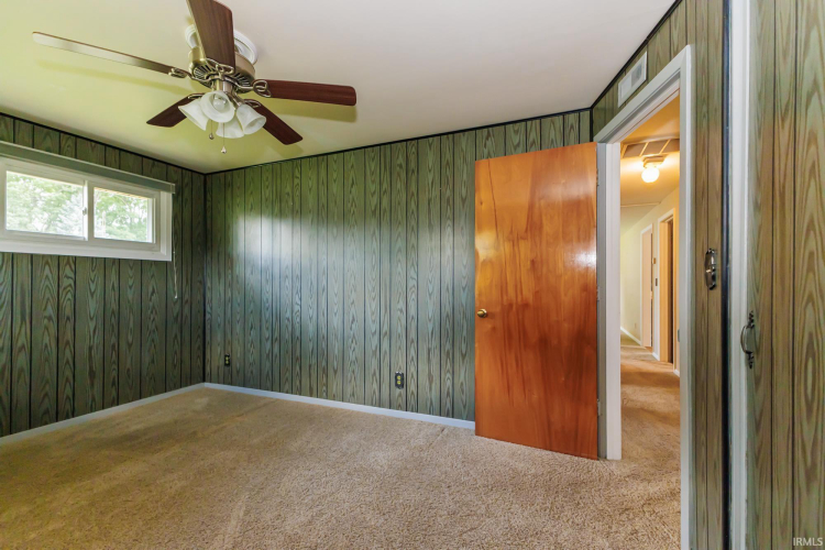 Listing Image 29