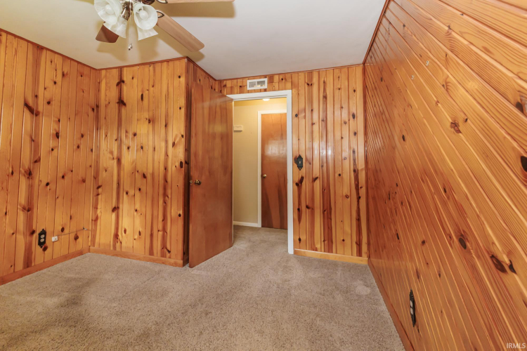 Listing Image 34