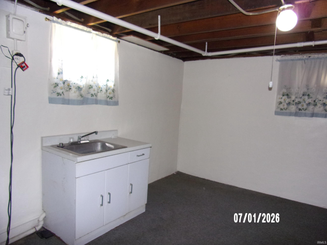 Listing Image 28