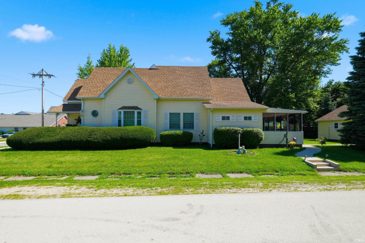 Listing Image 2