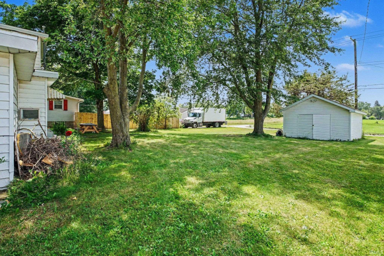 Listing Image 18
