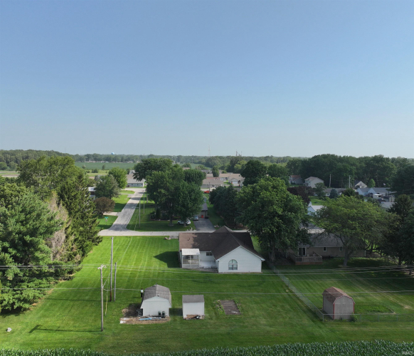 Listing Image 5