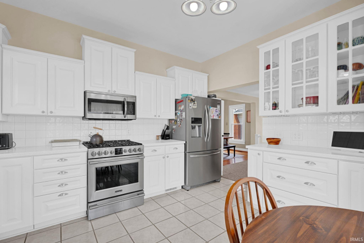 Listing Image 13