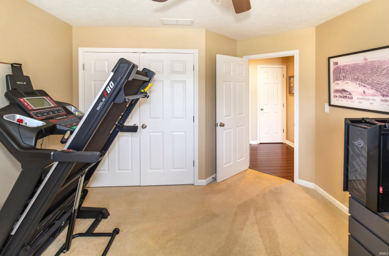 Listing Image 24