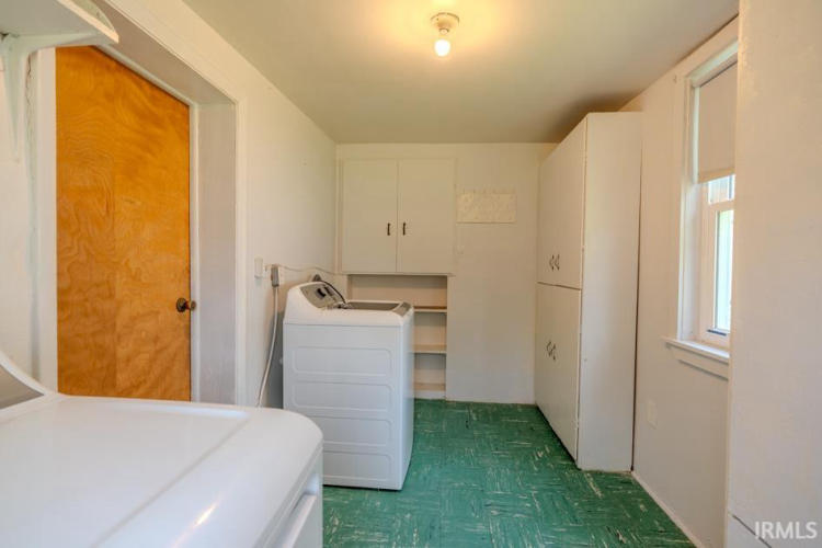 Listing Image 16