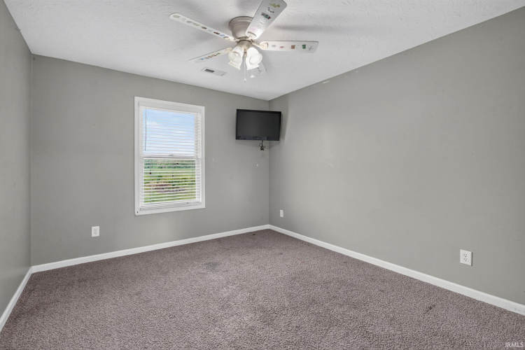 Listing Image 27