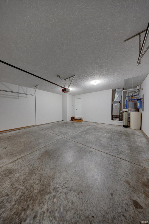 Listing Image 38