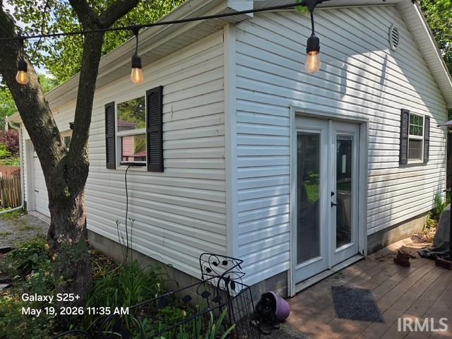 Listing Image 3