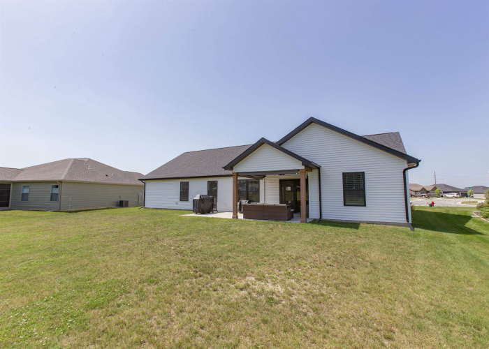 Listing Image 27