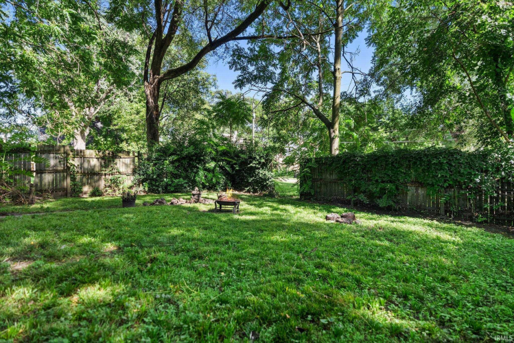 Listing Image 33