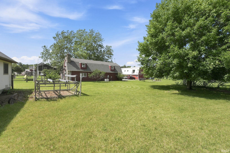 Listing Image 27
