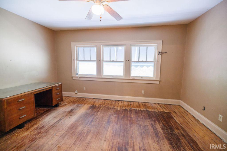 Listing Image 31