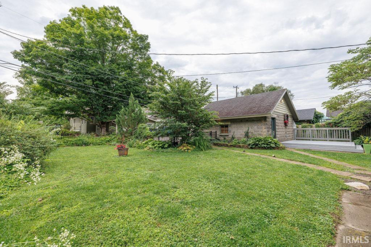 Listing Image 5