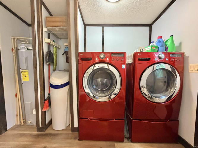 Listing Image 14