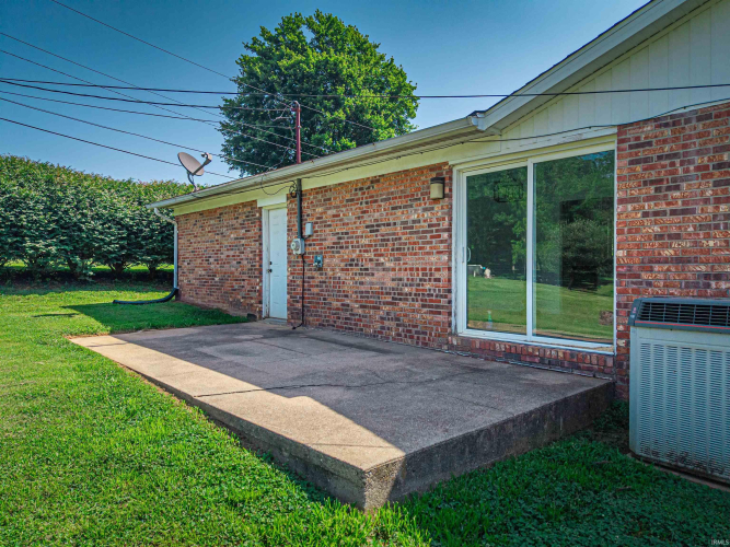 Listing Image 17