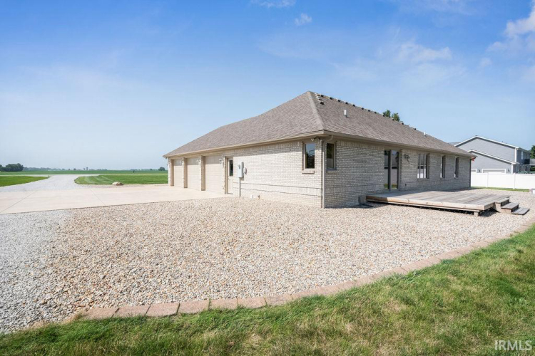Listing Image 26