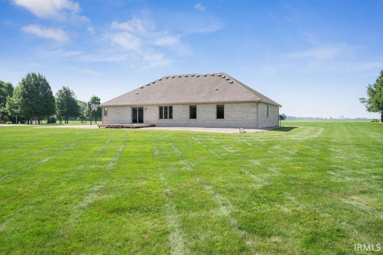 Listing Image 27