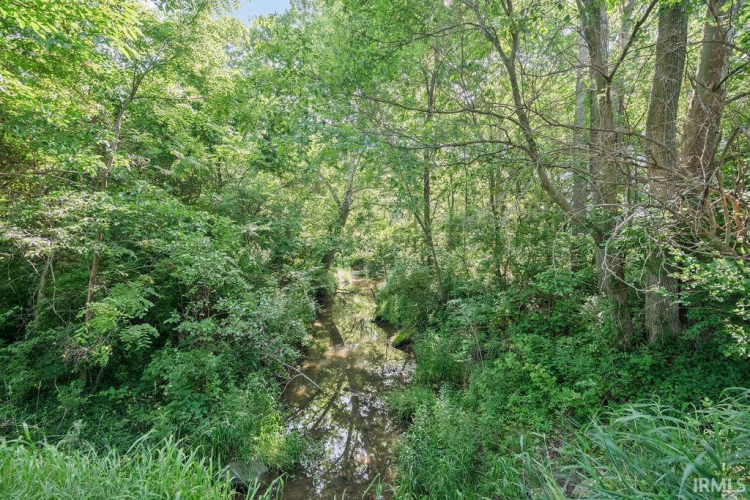 Listing Image 33
