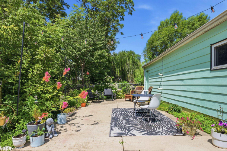 Listing Image 21