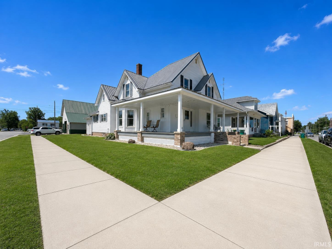 Listing Image 7