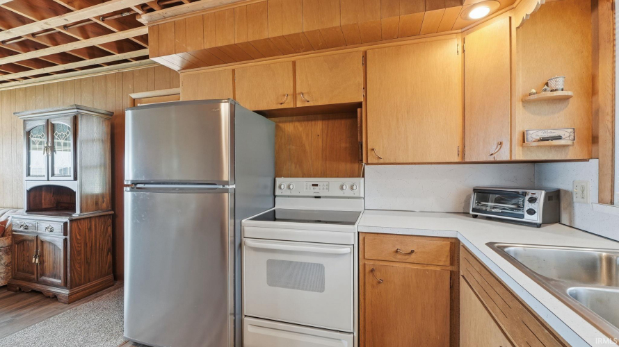 Listing Image 20