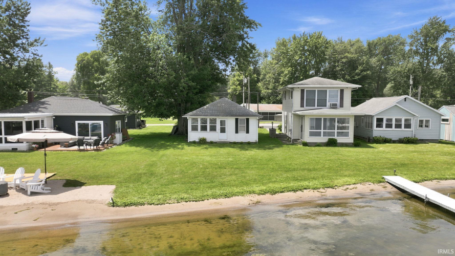 Listing Image 4