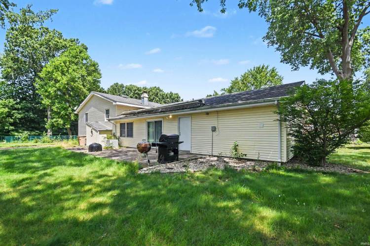 Listing Image 23
