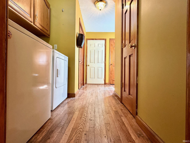 Listing Image 24