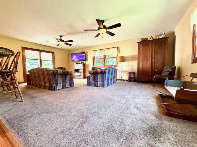 Listing Image 29