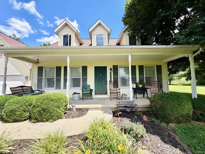 Listing Image 4