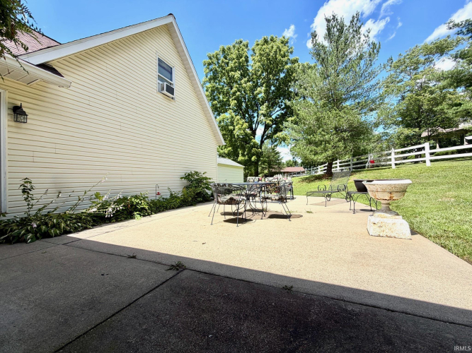 Listing Image 45